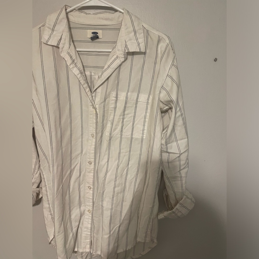 Old Navy Oversized Boyfriend Button Up